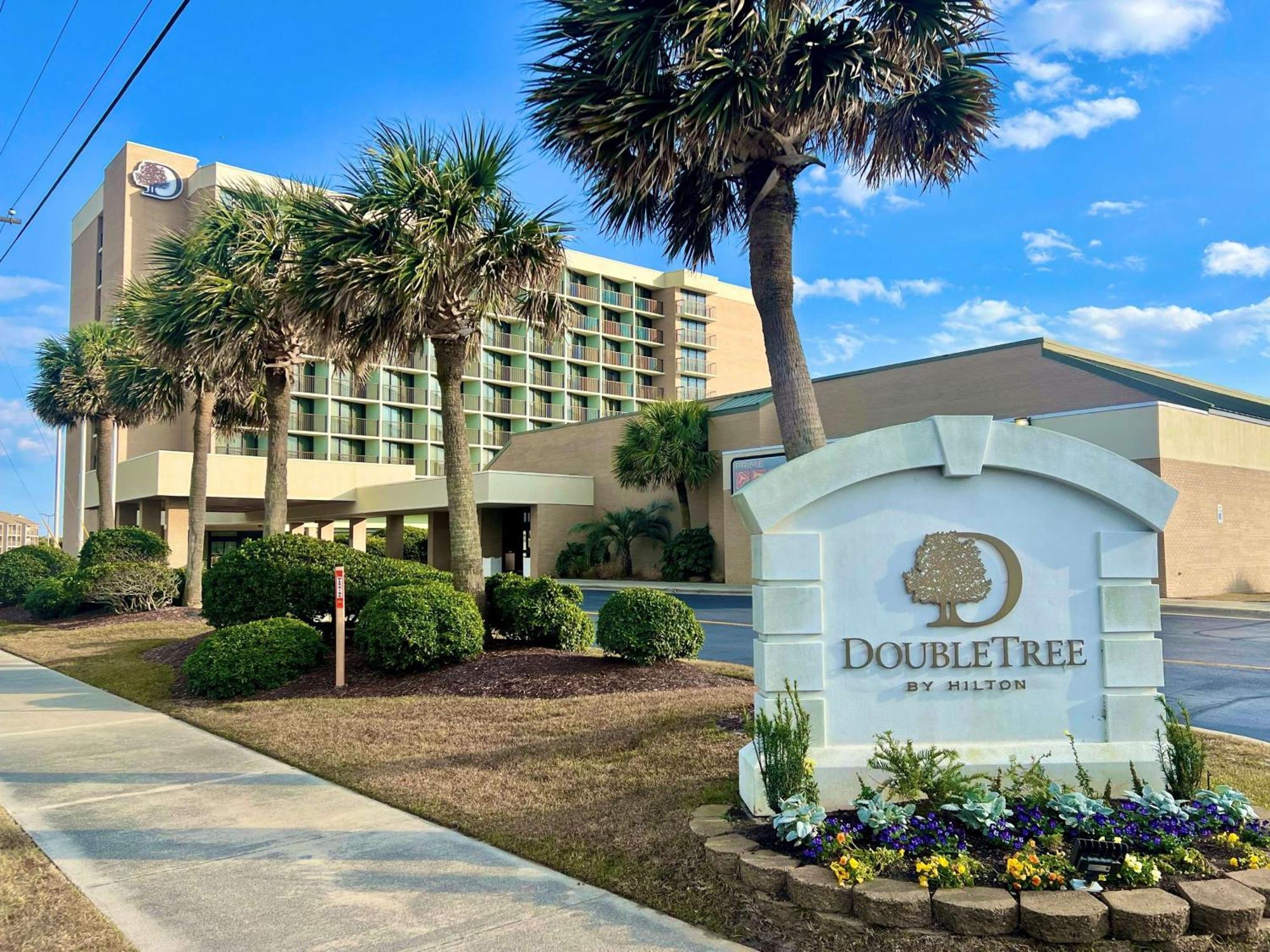 Doubletree By Hilton Atlantic Beach Oceanfront Exterior photo