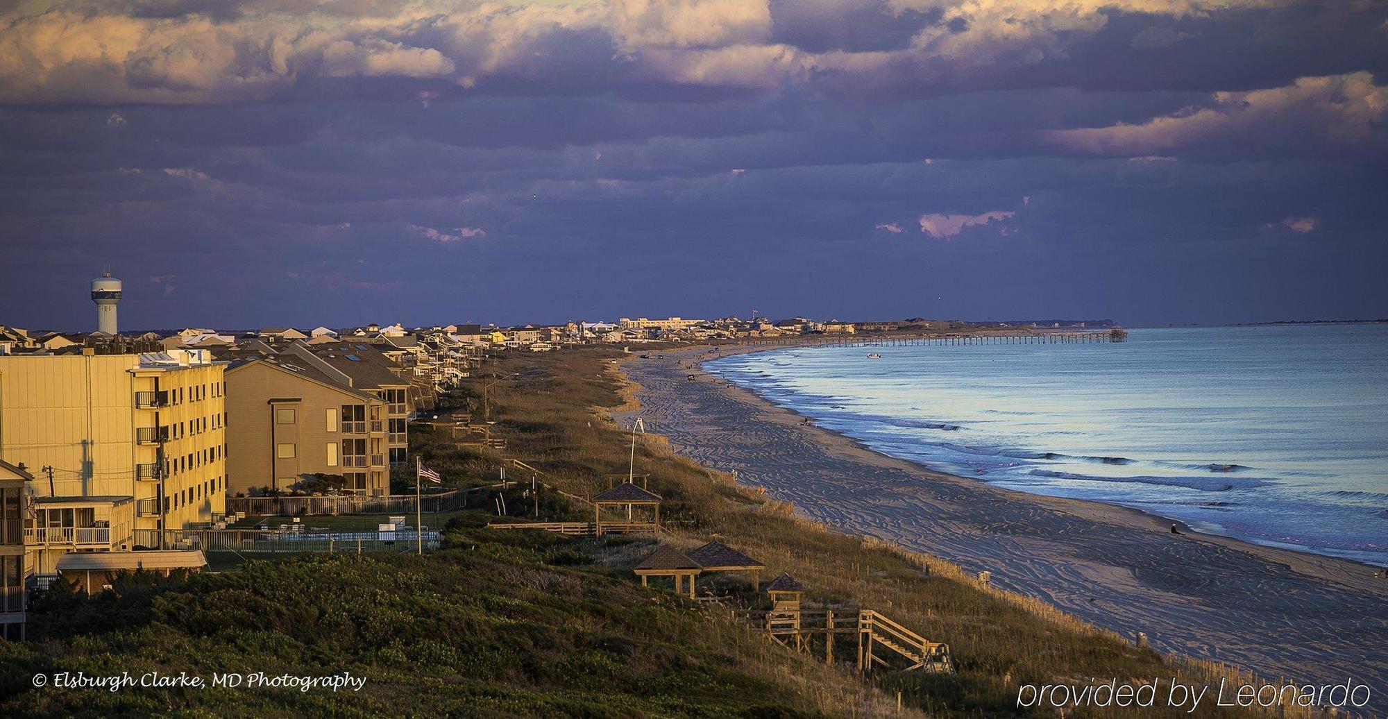 Doubletree By Hilton Atlantic Beach Oceanfront Exterior photo
