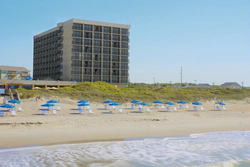 Doubletree By Hilton Atlantic Beach Oceanfront Exterior photo